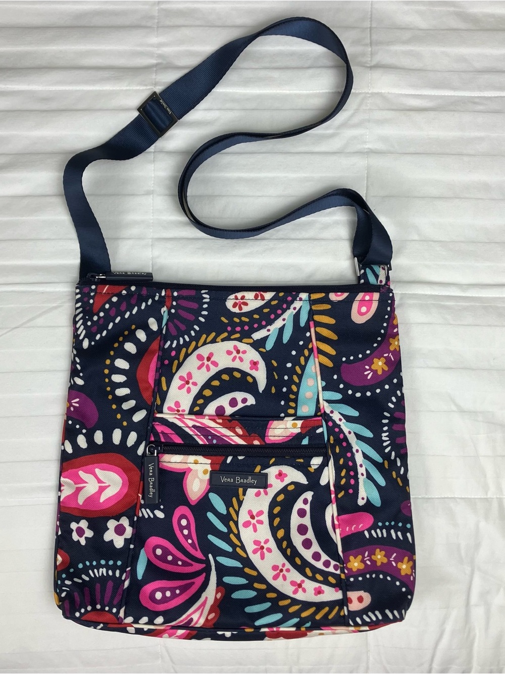 Vera Bradley Hipster Crossbody Bag Painted Paisley Navy Adjustable Strap